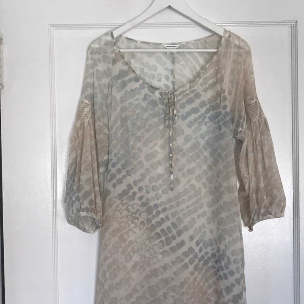 Club Monaco gorgeous 100% silk dress